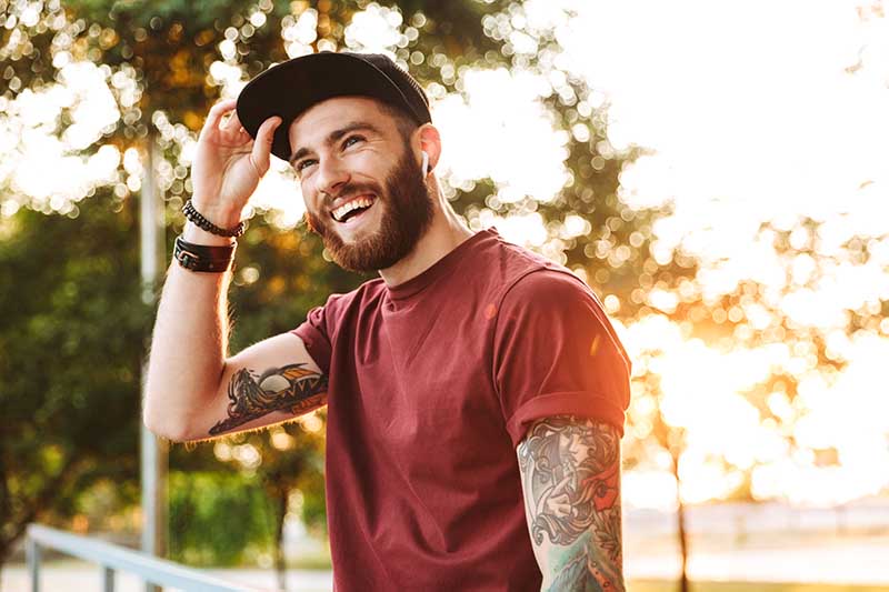 a man smiles as he thinks about intensive outpatient treatment at an arizona dual diagnosis treatment center